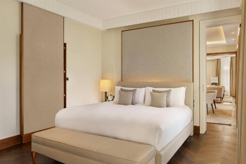 The Ritz-Carlton Vienna image 5